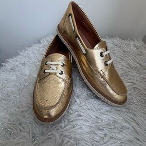 Vionic Gold Women’s Bay Slip On Loafers Size USA10  UK8 EU41 CM26